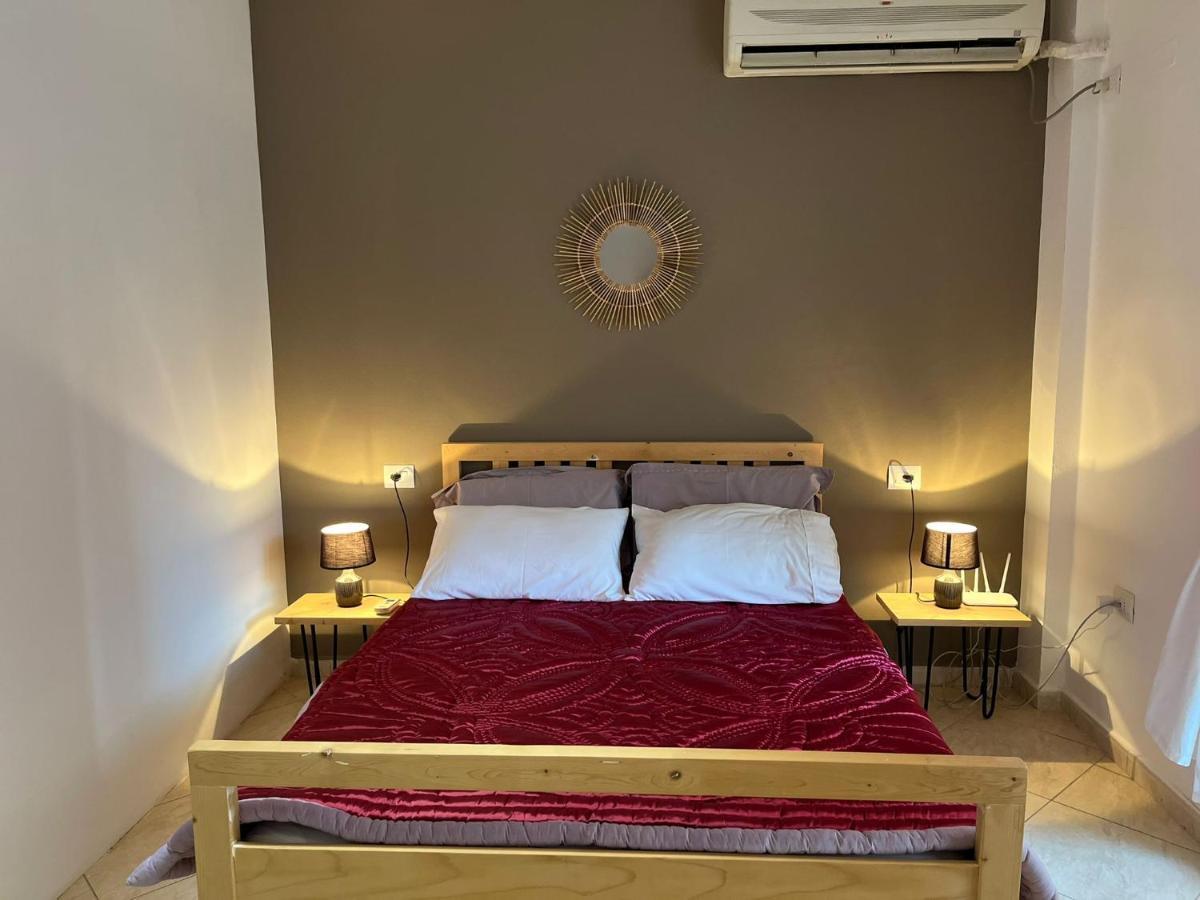 Appartamento Lungomare Vlore con Garage privato Esterno foto